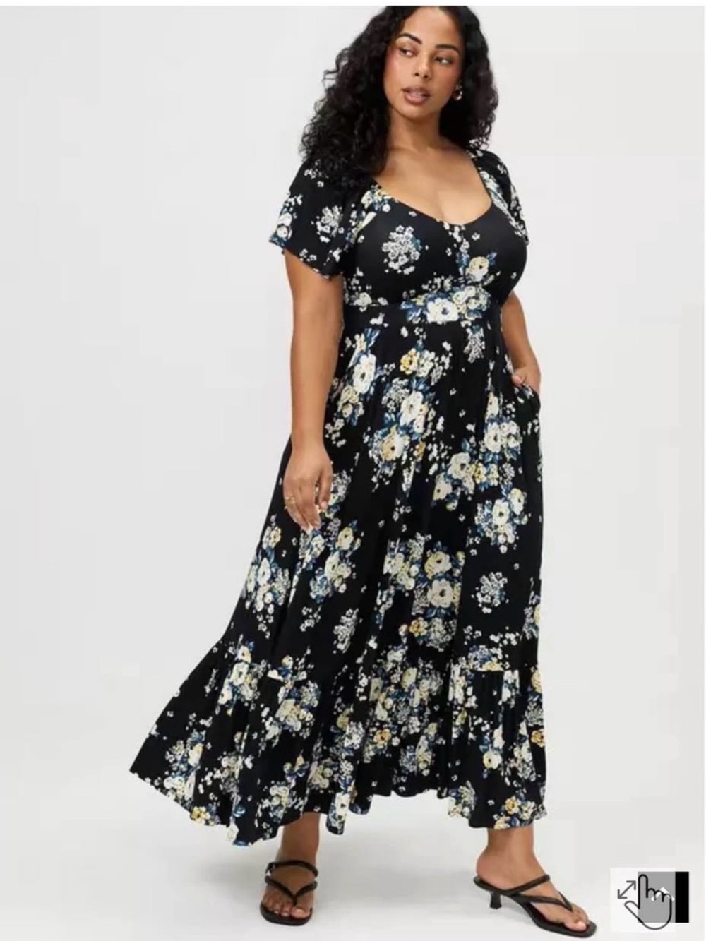 torrid Black Floral Sweetheart Maxi Dress